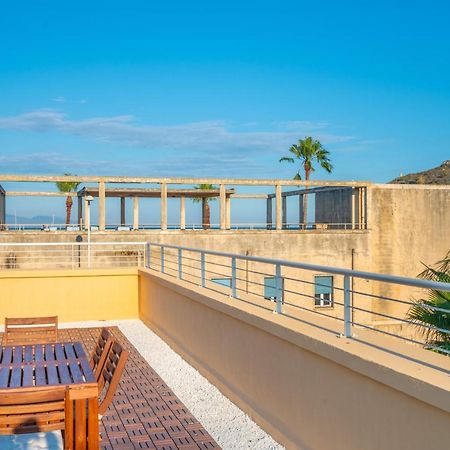 شقة Terrazza Sella Del Diavolo - Vista Mare - Wifi Ac كالياري المظهر الخارجي الصورة
