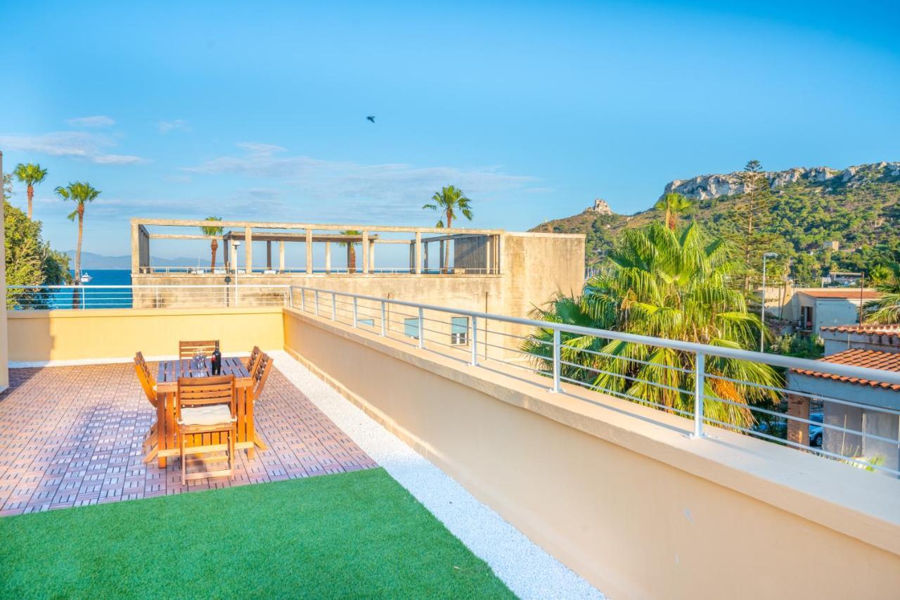 شقة Terrazza Sella Del Diavolo - Vista Mare - Wifi Ac كالياري المظهر الخارجي الصورة