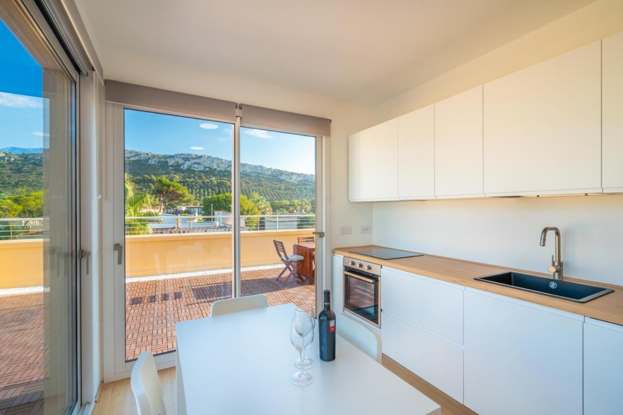 شقة Terrazza Sella Del Diavolo - Vista Mare - Wifi Ac كالياري المظهر الخارجي الصورة