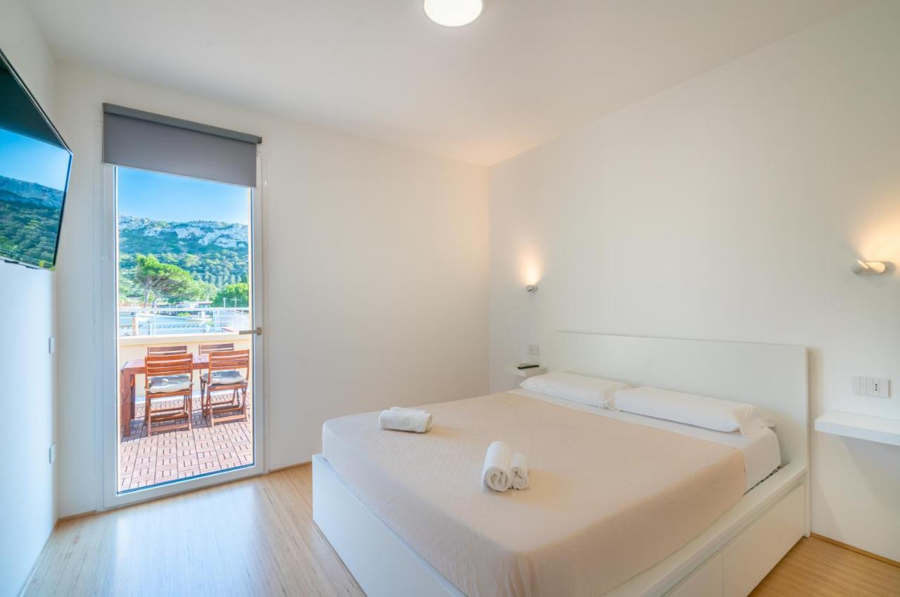 شقة Terrazza Sella Del Diavolo - Vista Mare - Wifi Ac كالياري المظهر الخارجي الصورة
