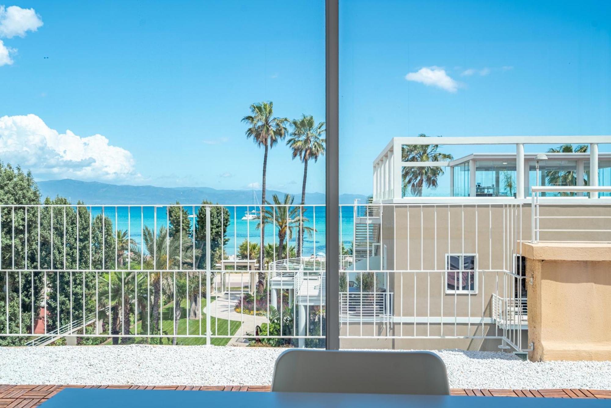 شقة Terrazza Sella Del Diavolo - Vista Mare - Wifi Ac كالياري المظهر الخارجي الصورة