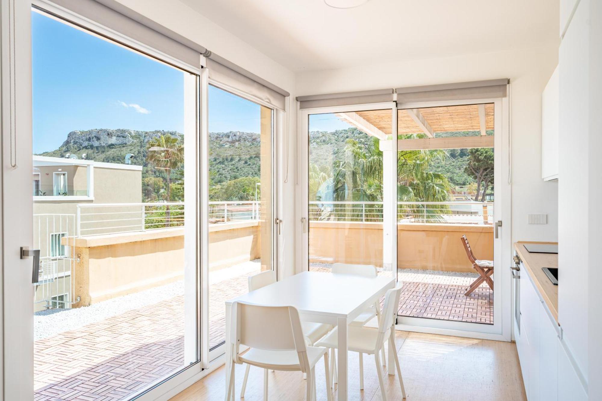 شقة Terrazza Sella Del Diavolo - Vista Mare - Wifi Ac كالياري المظهر الخارجي الصورة